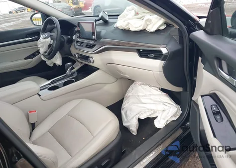 2020 Nissan Altima Sl Intelligent Awd z USA, uszkodzony, nr VIN 1N4BL4EW1LN323314